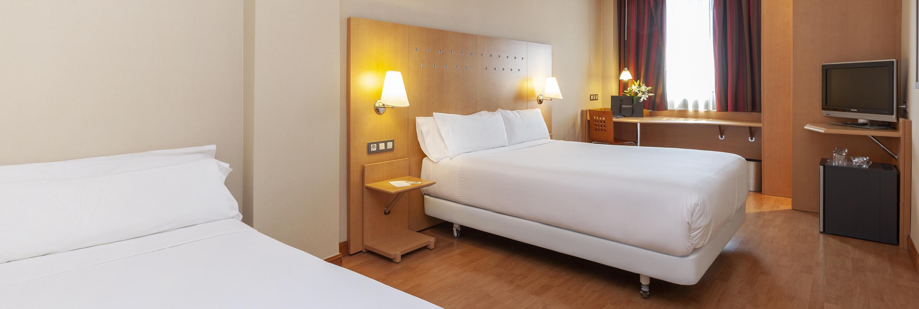 Hotel Sb Express Madrid Norte San Sebastian de los Reyes Exterior photo