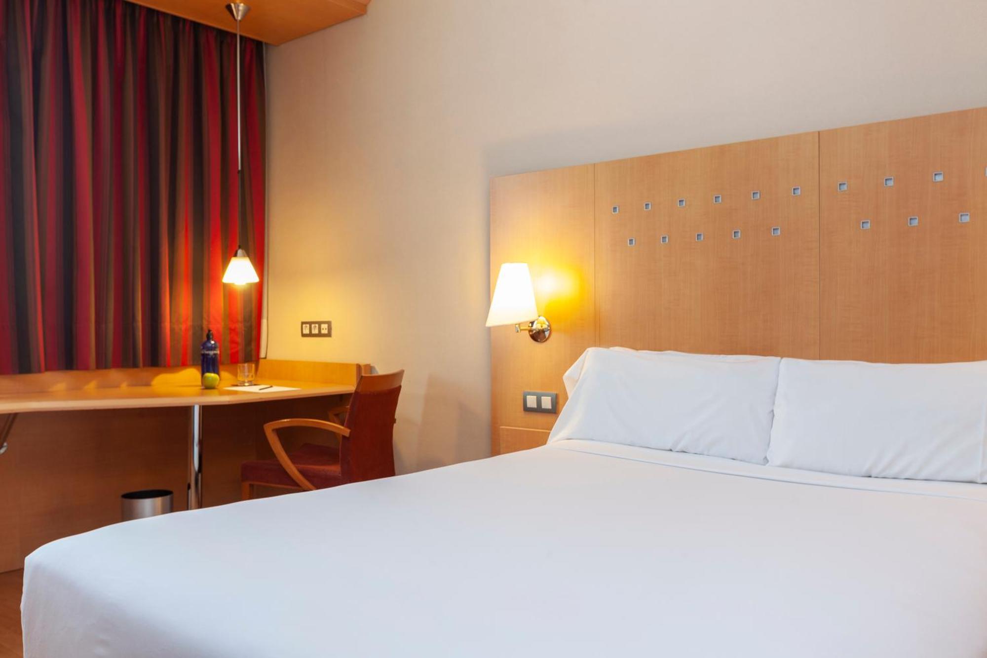 Hotel Sb Express Madrid Norte San Sebastian de los Reyes Exterior photo